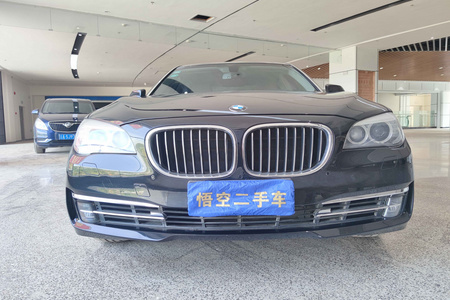 红河二手宝马7系 2013款 740Li 3.0T 手自一体 领先型