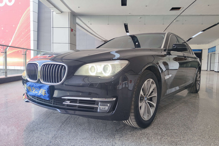 红河二手宝马7系 2013款 740Li 3.0T 手自一体 领先型